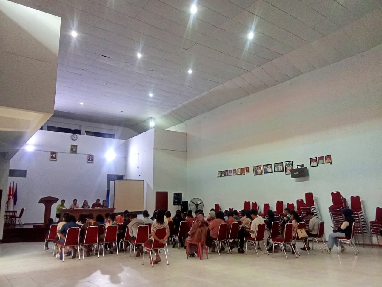 Rapat Evaluasi dan Persiapan Ujian Sekolah SMA Negeri 1 Ambon