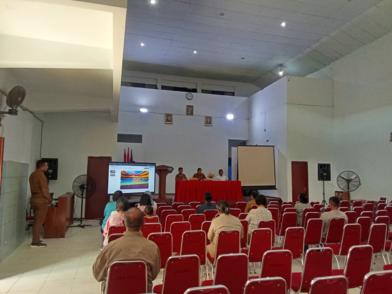 SMA Negeri 1 Ambon Gelar Rapat Bersama Orang Tua Paduan Suara, Siap Melaju ke FLS2N